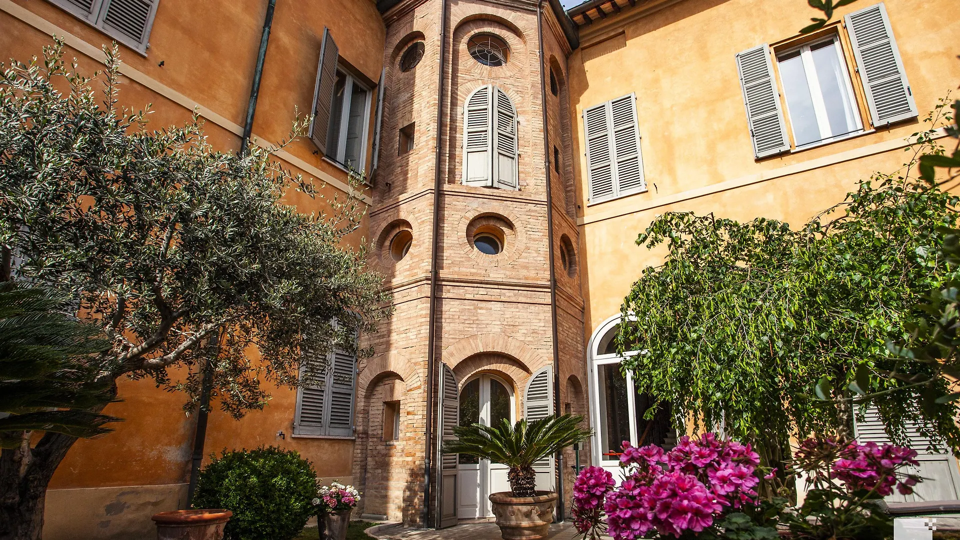 Palazzo Galletti Abbiosi Ravenna Italien